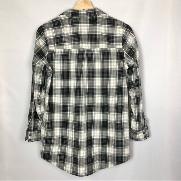 J. Jill Petite Uncommon Threads Top Button Side Pockets Long Sleeve Flannel XS - Picture 2 of 7